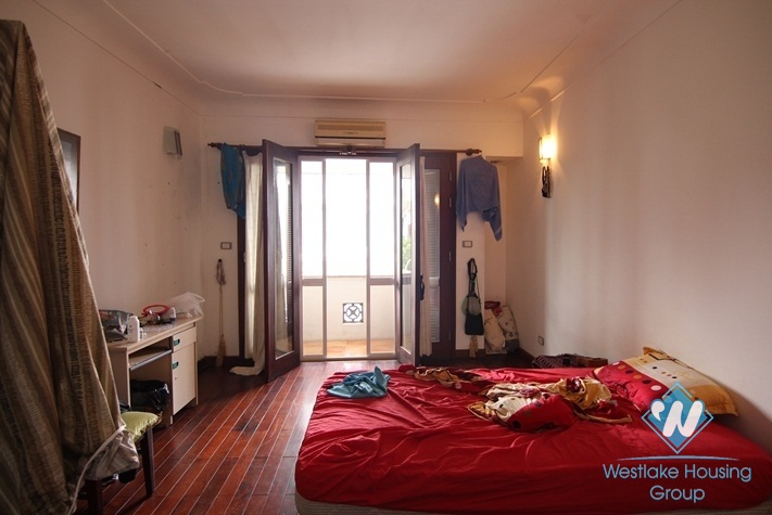 Beautiful and spacious house is available for rent in Tay Ho, Hanoi